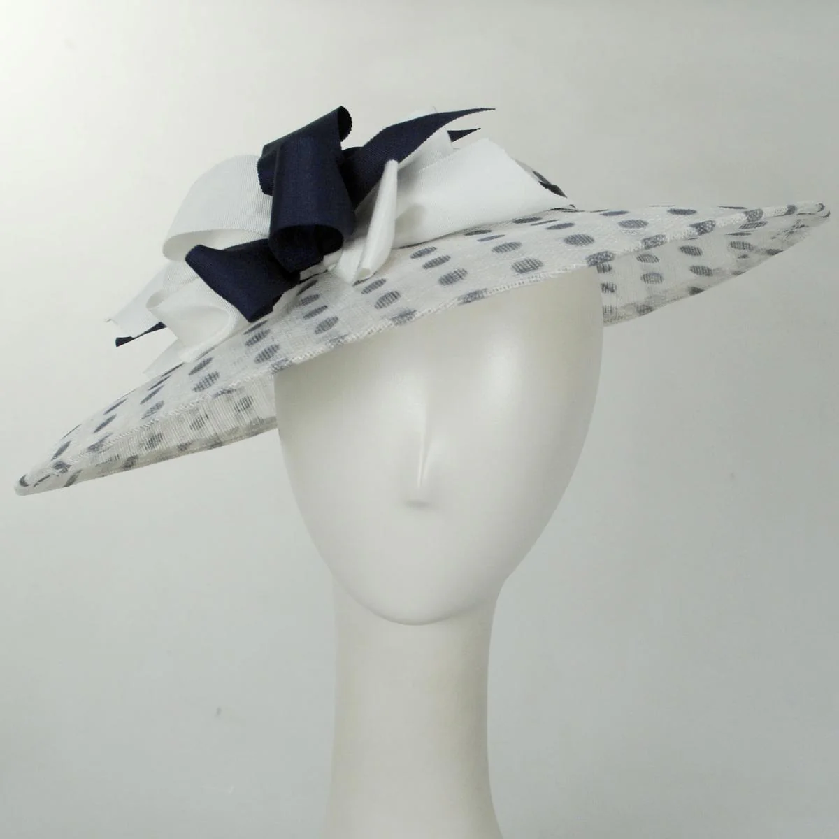 Bows Galore Sinamay Straw Picture Dress Hat - Image 2