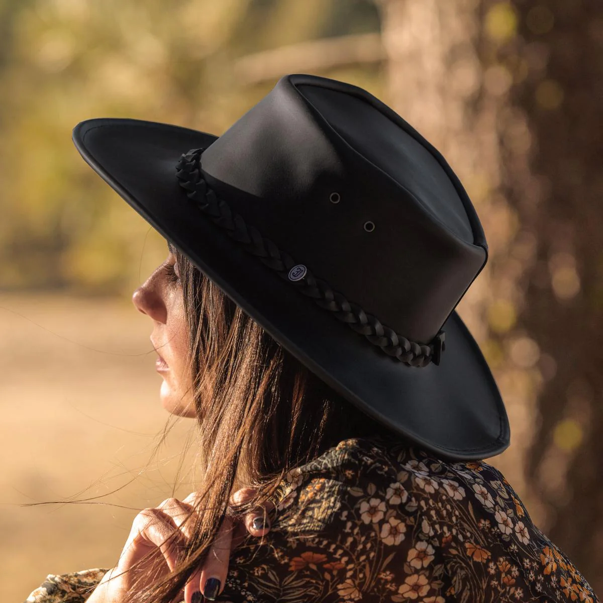 Crusher Leather Outback Hat - Image 10
