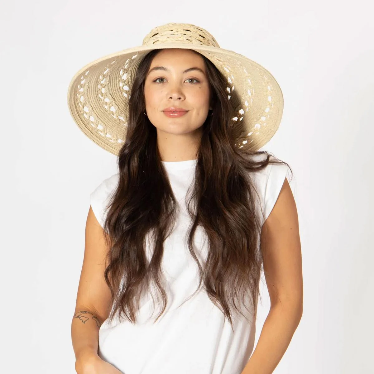 Sierra Toyo Straw Lampshade Sun Hat - Image 8